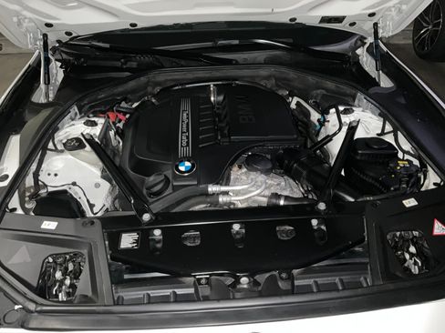 Used 2015 BMW 535i xDrive Sedan image 12