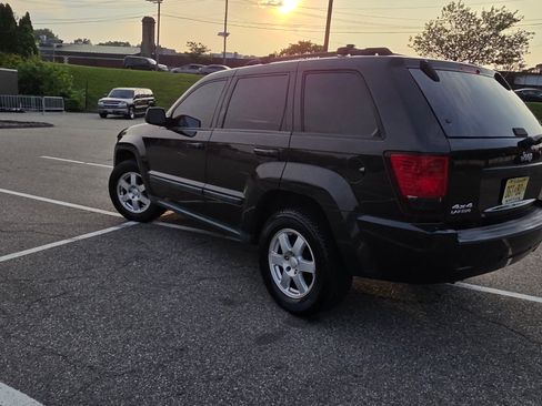 Used 2008 Jeep Grand Cherokee Laredo image 9