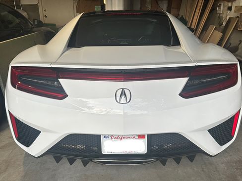 Used 2018 Acura NSX Coupe 2D image 5