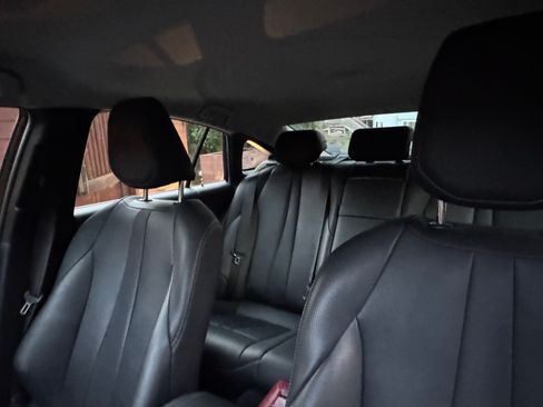 Used 2021 Toyota Mirai w/ Advanced Technology Package image 13