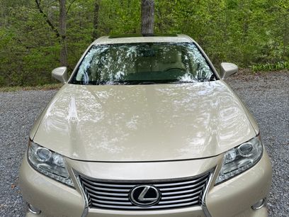 Used 2015 Lexus ES 350 w/ Premium Package