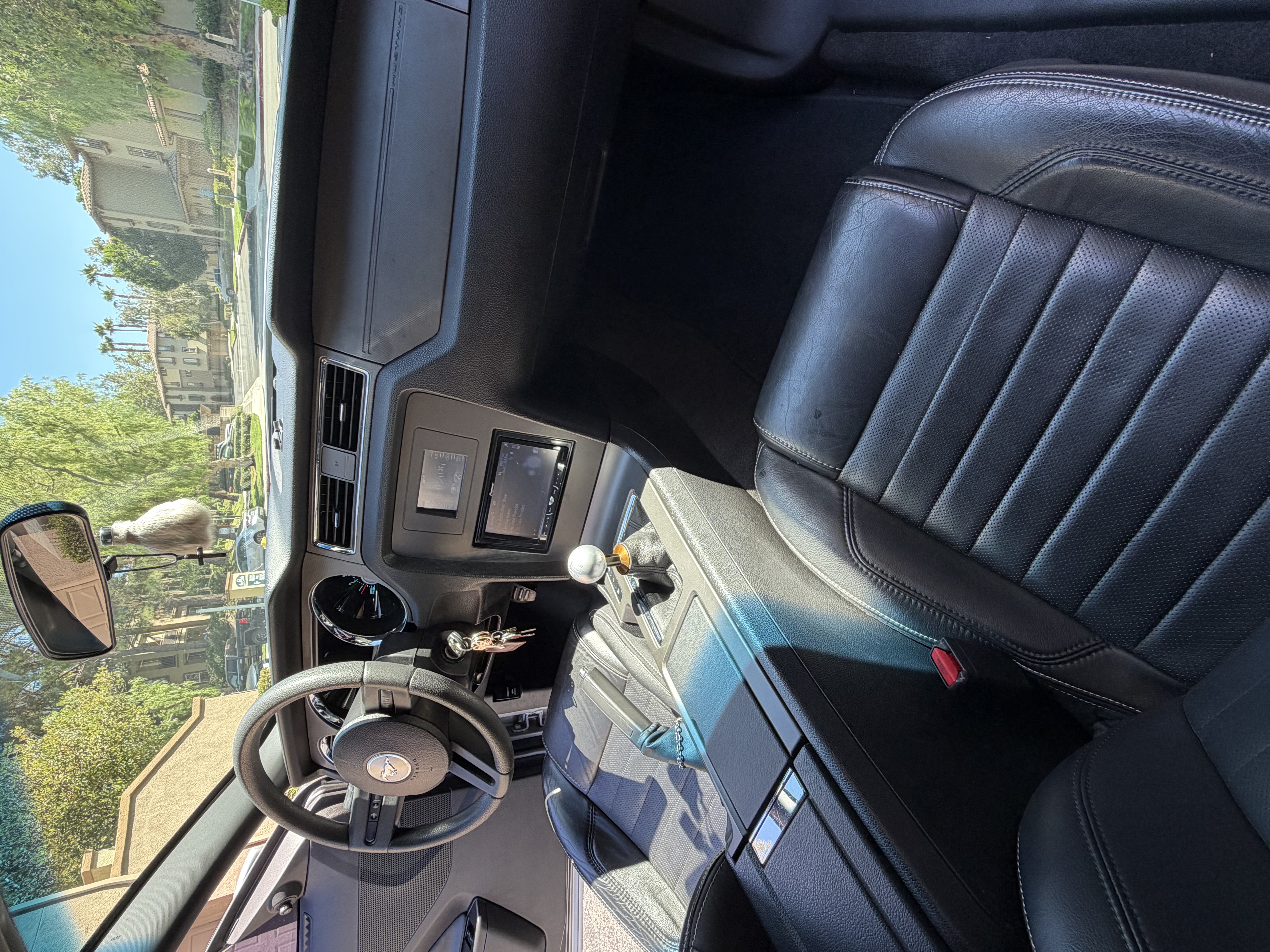 Used 2012 Ford Mustang GT RWD image 12