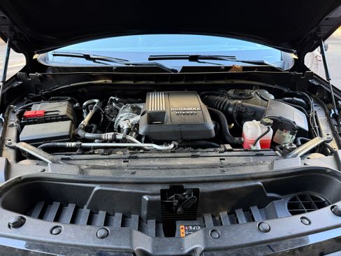 Used 2023 Cadillac Escalade ESV Premium Luxury image 11