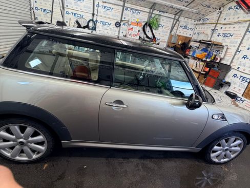 Used 2007 MINI Cooper S FWD image 10