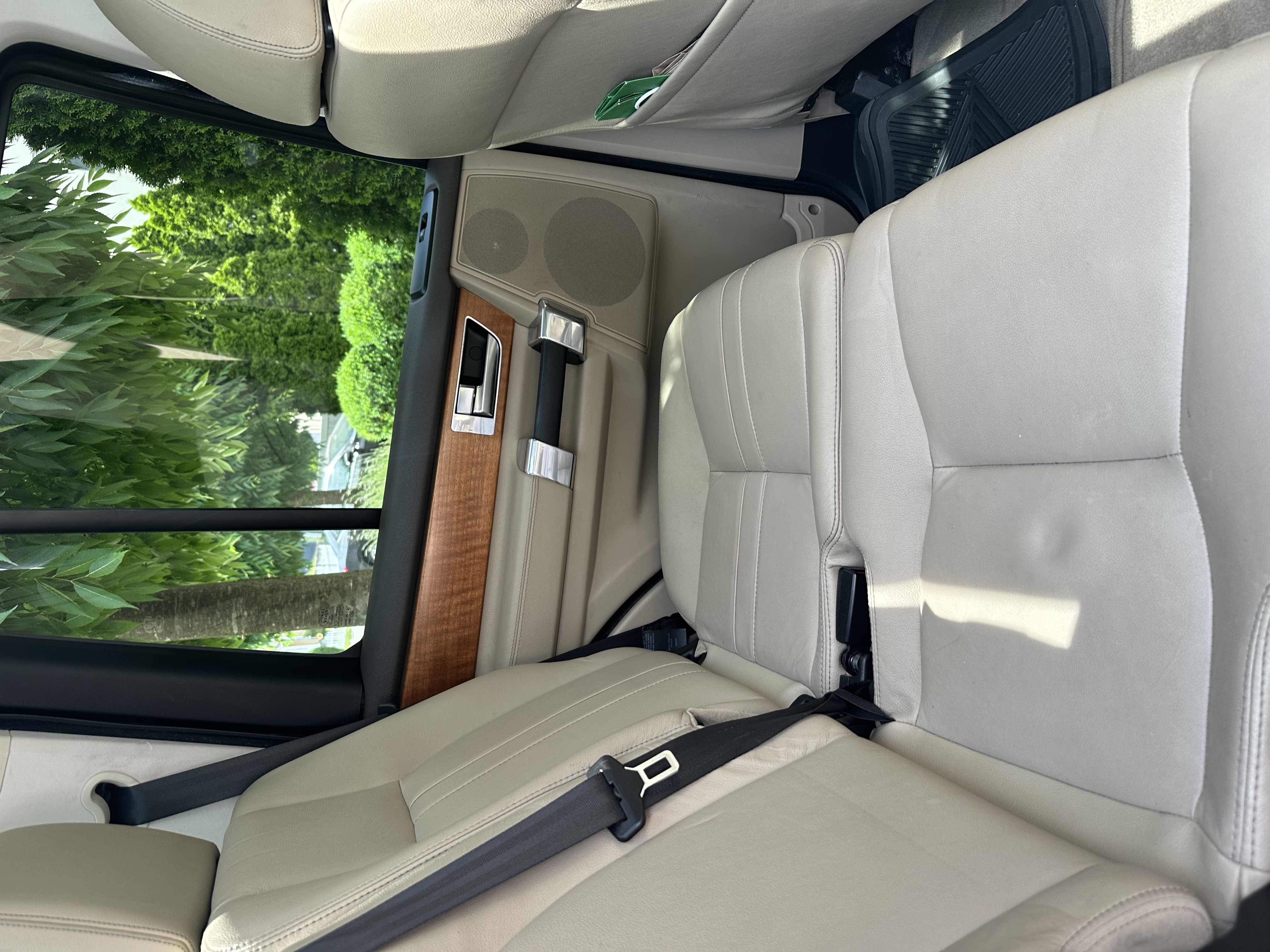 Used 2013 Land Rover LR4 HSE AWD/4WD image 31