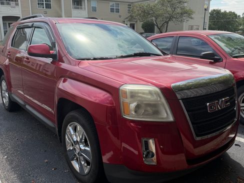 Used 2014 GMC Terrain SLT AWD/4WD image 1