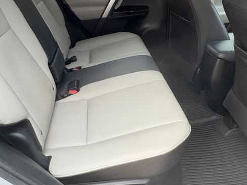 Used 2018 Toyota RAV4 Limited w/ Protection Package image 6