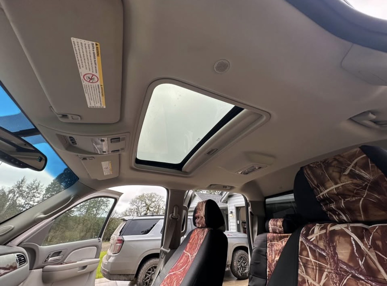 Used 2008 Chevrolet Silverado 2500 LTZ w/ Safety Package AWD/4WD image 8
