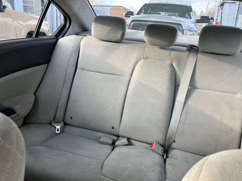 Used 2012 Honda Civic LX image 4