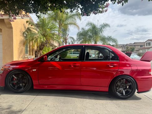 Used 2003 Mitsubishi Lancer Evolution AWD/4WD image 2