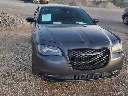Used 2021 Chrysler 300 S image 5