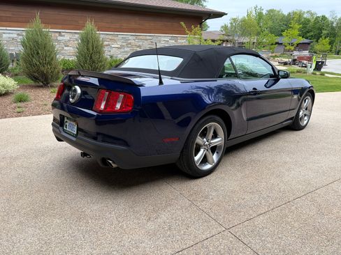 Used 2011 Ford Mustang GT Premium w/ Electronics Pkg RWD image 6