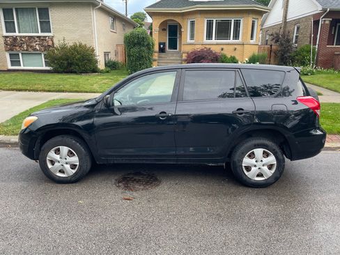 Used 2008 Toyota RAV4 4WD image 4