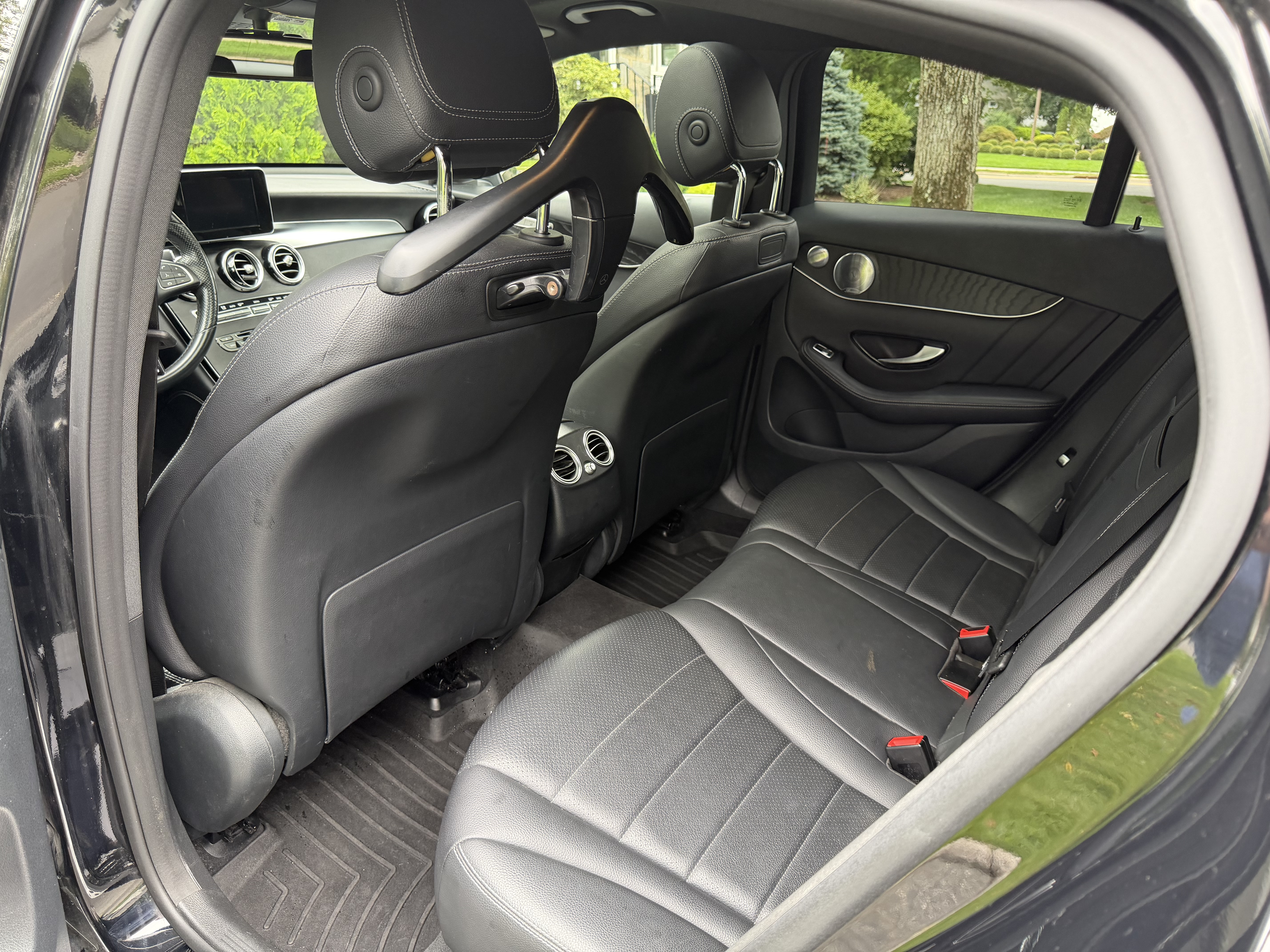 Used 2018 Mercedes-Benz GLC 300 4MATIC Coupe image 8