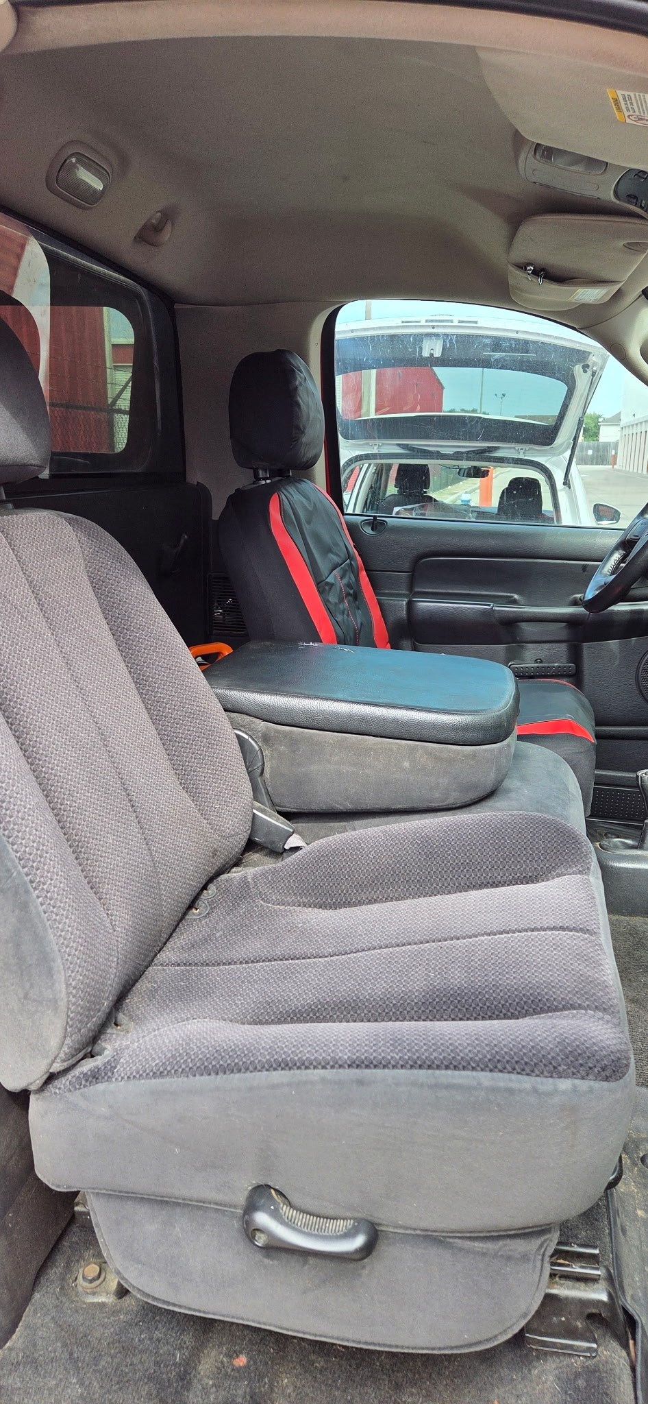 Used 2005 Dodge Ram 1500 Truck SLT w/ Sport Appearance Group AWD/4WD image 12