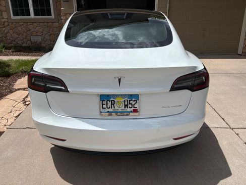 Used 2020 Tesla Model 3 Long Range AWD/4WD image 2