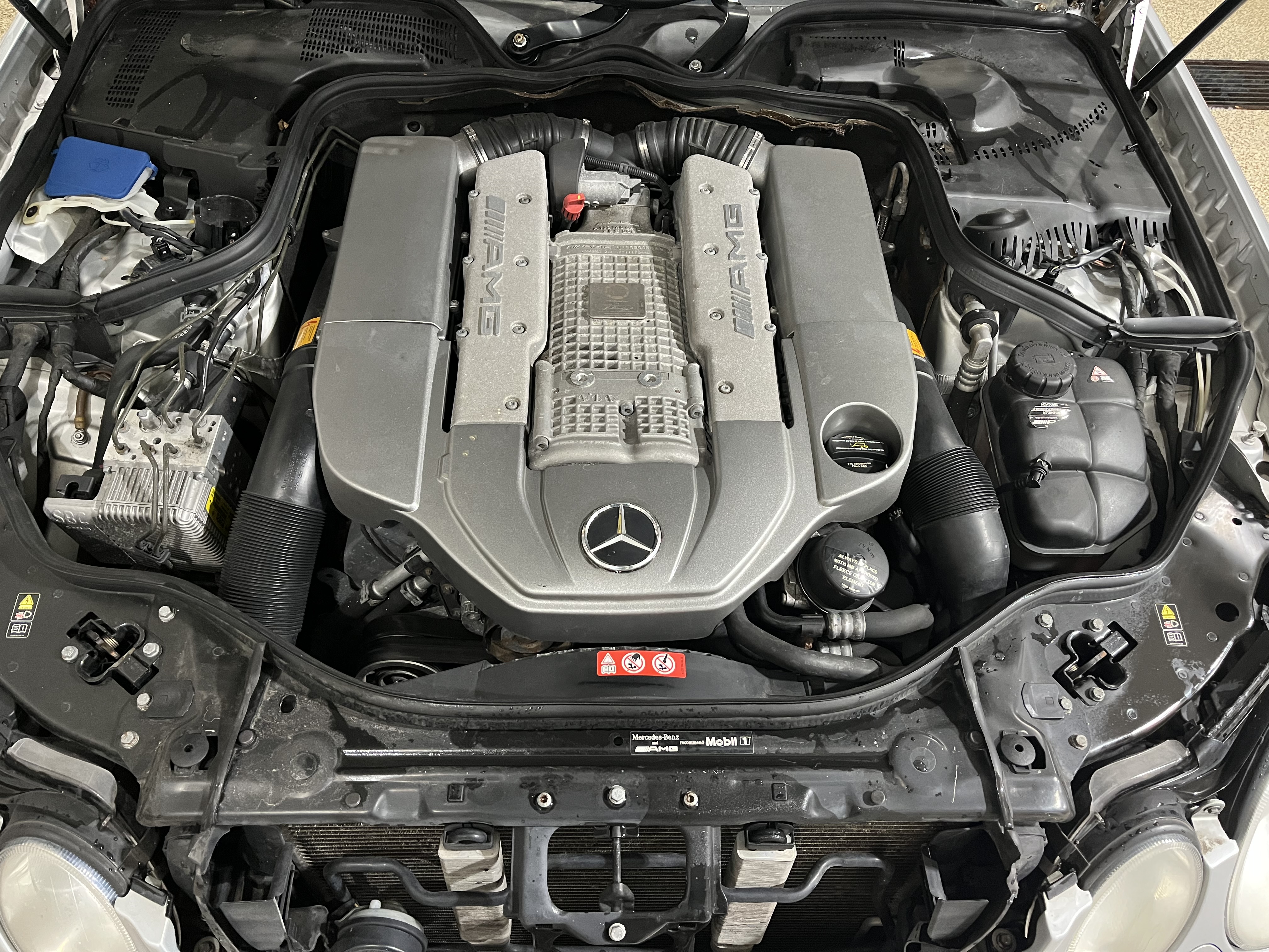 Used 2006 Mercedes-Benz E 55 AMG Sedan image 1