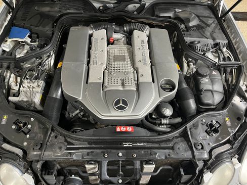 Used 2006 Mercedes-Benz E 55 AMG Sedan image 1