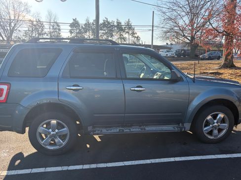 Used 2012 Ford Escape XLT image 5