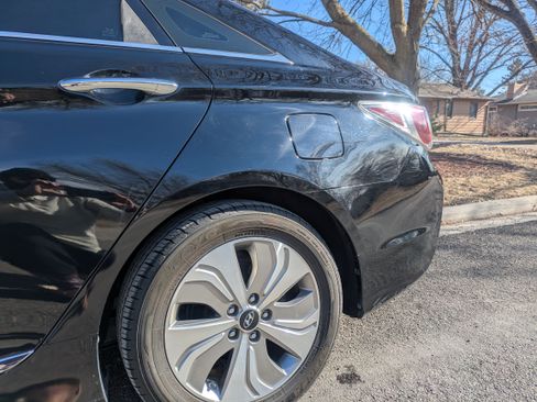 Used 2015 Hyundai Sonata Limited w/ Option Group 02 image 5