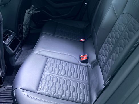 Used 2025 Audi RS 7 Performance w/ Executive Package image 24