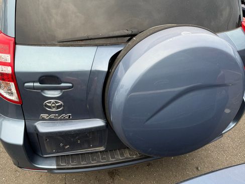 Used 2012 Toyota RAV4 4WD V6 image 6