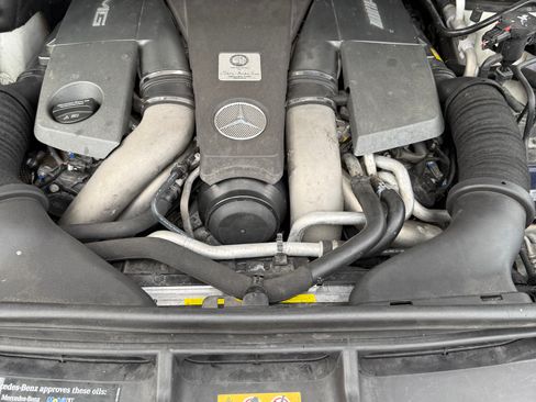 Used 2016 Mercedes-Benz GL 63 AMG 4MATIC image 15