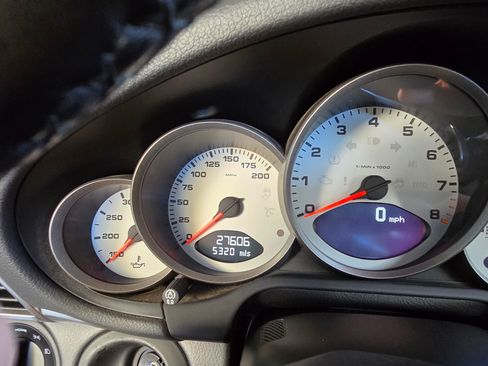 Used 2011 Porsche 911 Carrera 4S image 1