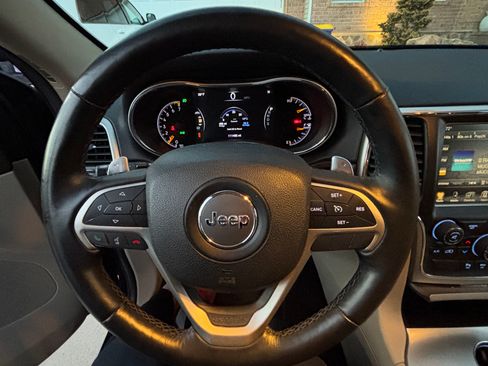 Used 2015 Jeep Grand Cherokee Limited image 13