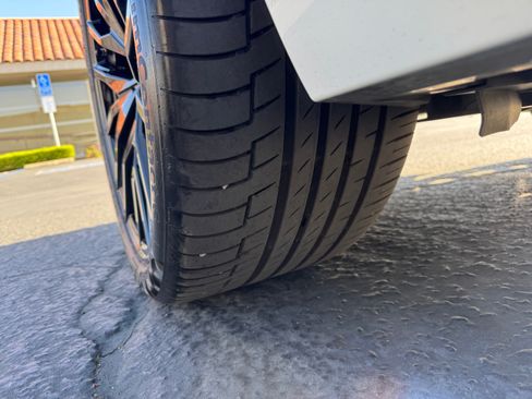 Used 2020 BMW X5 M50i w/ Executive Package image 13