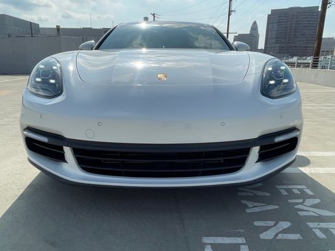 Used 2018 Porsche Panamera 4 AWD/4WD image 11