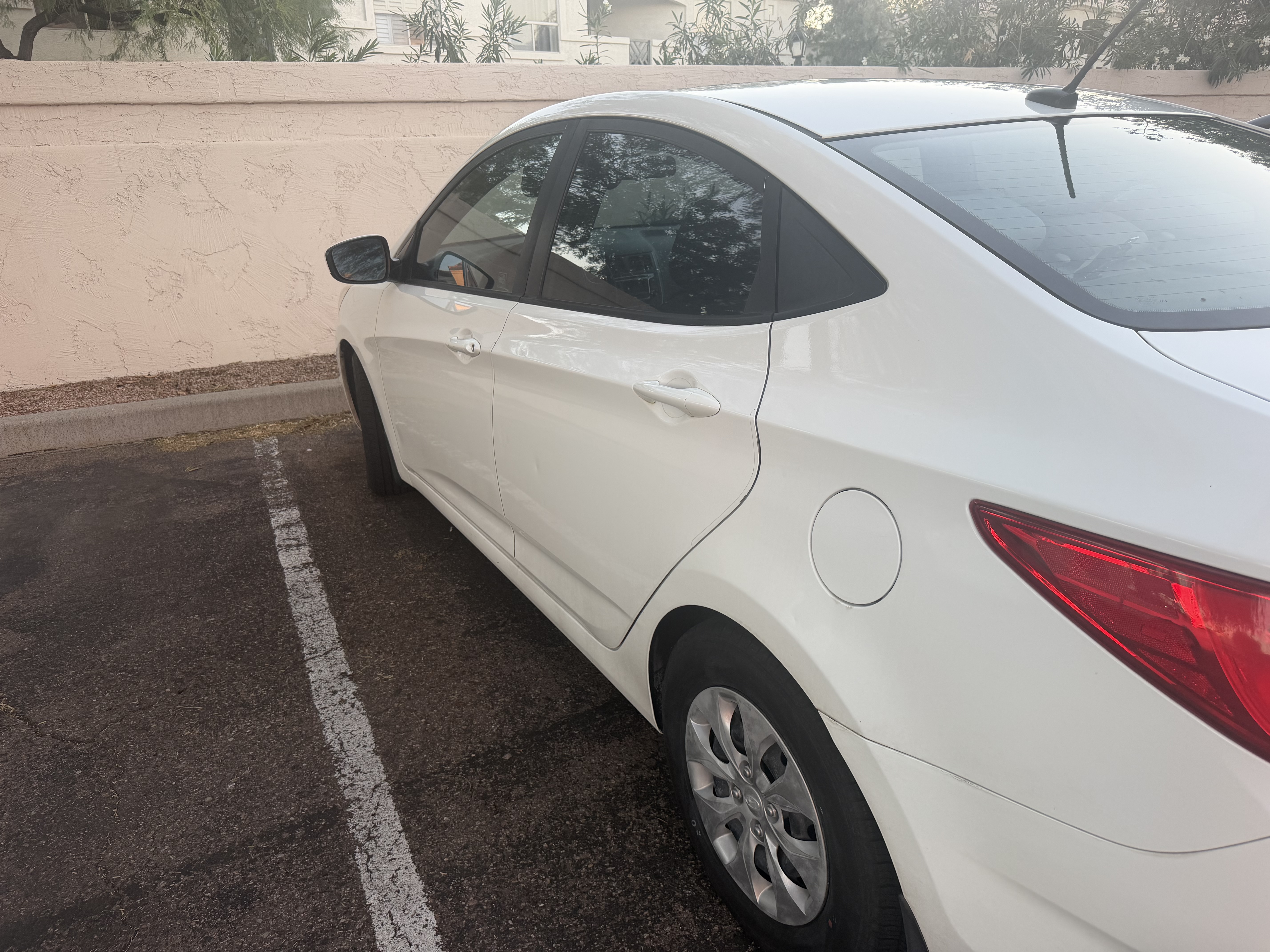 Used 2016 Hyundai Accent SE FWD image 5