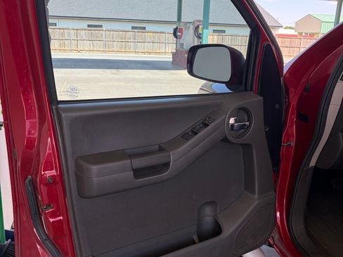 Used 2009 Nissan Xterra SE RWD image 13