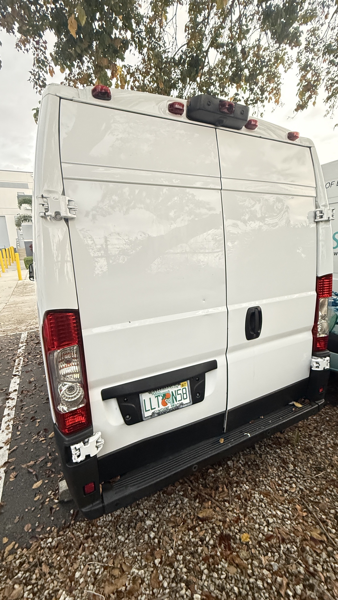 Used 2019 RAM ProMaster 2500 w/ Interior Convenience Group FWD image 4