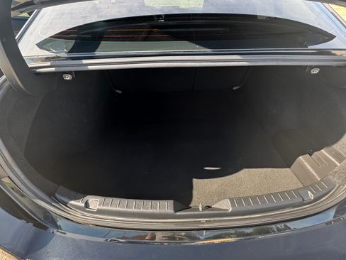 Used 2021 MAZDA MAZDA3 s FWD image 23