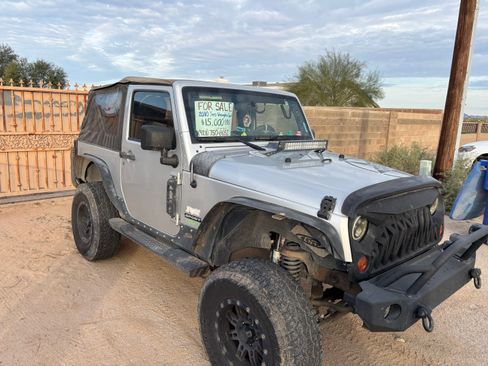 Used 2010 Jeep Wrangler Sport image 4