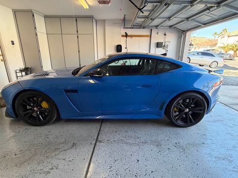 Used 2018 Jaguar F-TYPE SVR image 5