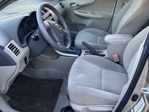 Used 2009 Toyota Corolla image 8