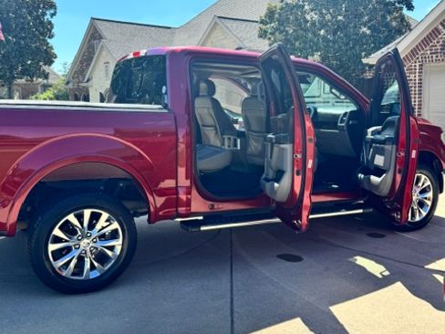 Used 2016 Ford F150 Lariat w/ Equipment Group 502A Luxury AWD/4WD image 20