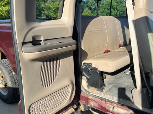 Used 2000 Ford F250 4x4 SuperCab Super Duty image 16