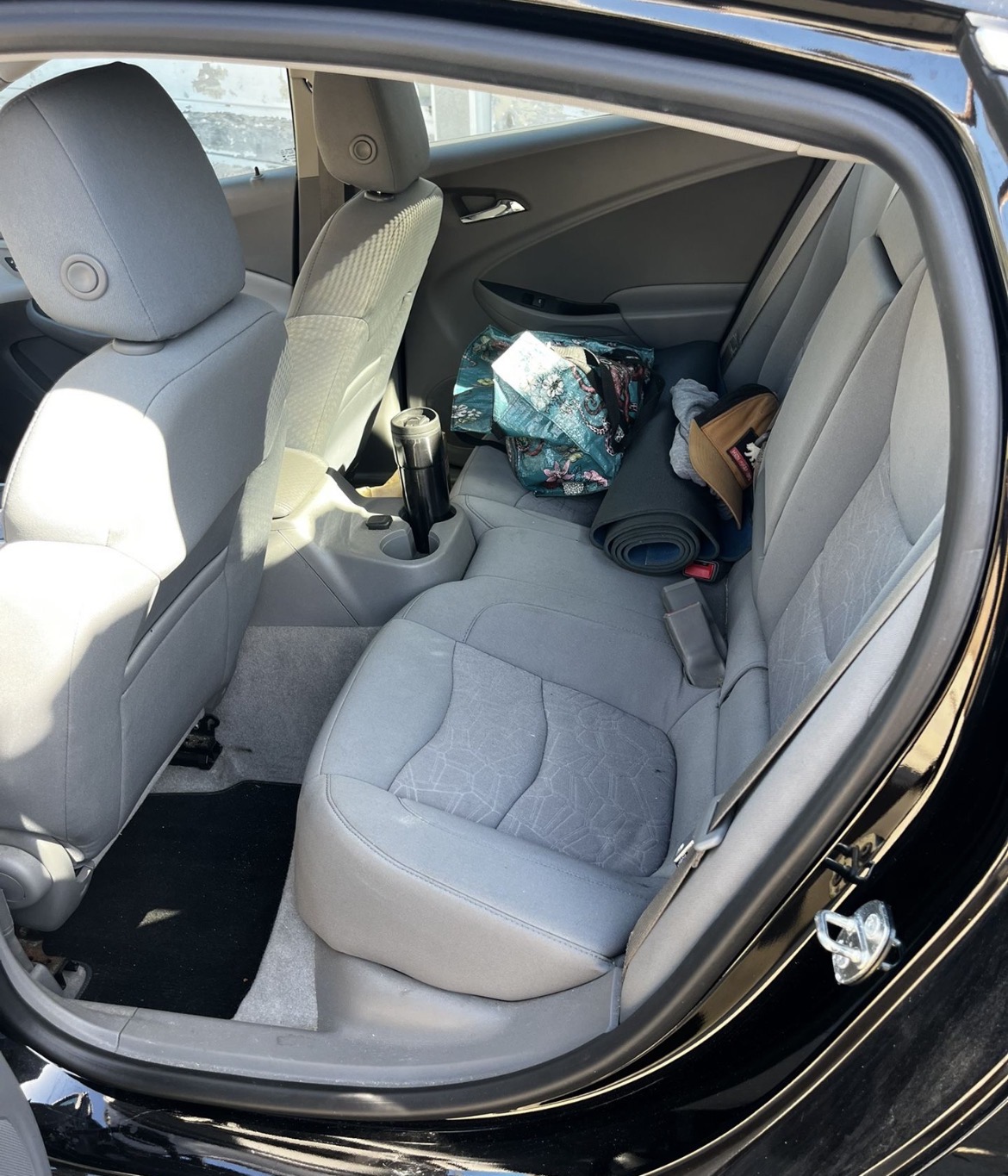 Used 2017 Chevrolet Volt LT w/ Comfort Package FWD image 12
