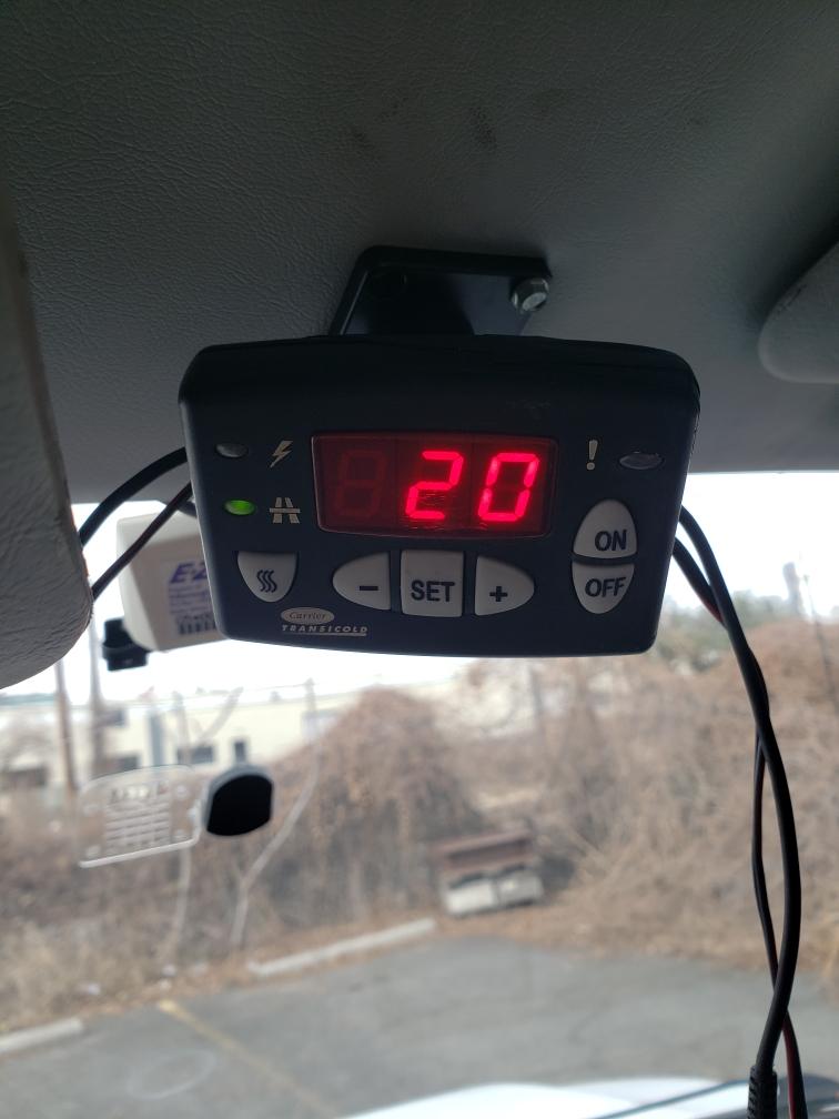 Used 2012 Ford E-250 and Econoline 250 w/ Commercial Cargo Van Pkg RWD image 8