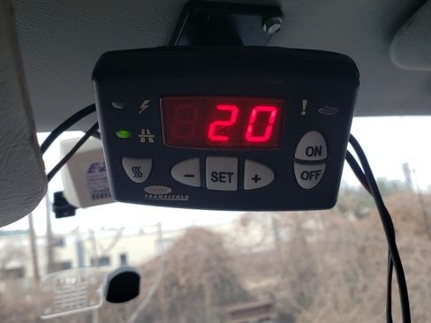 Used 2012 Ford E-250 and Econoline 250 w/ Commercial Cargo Van Pkg RWD image 8
