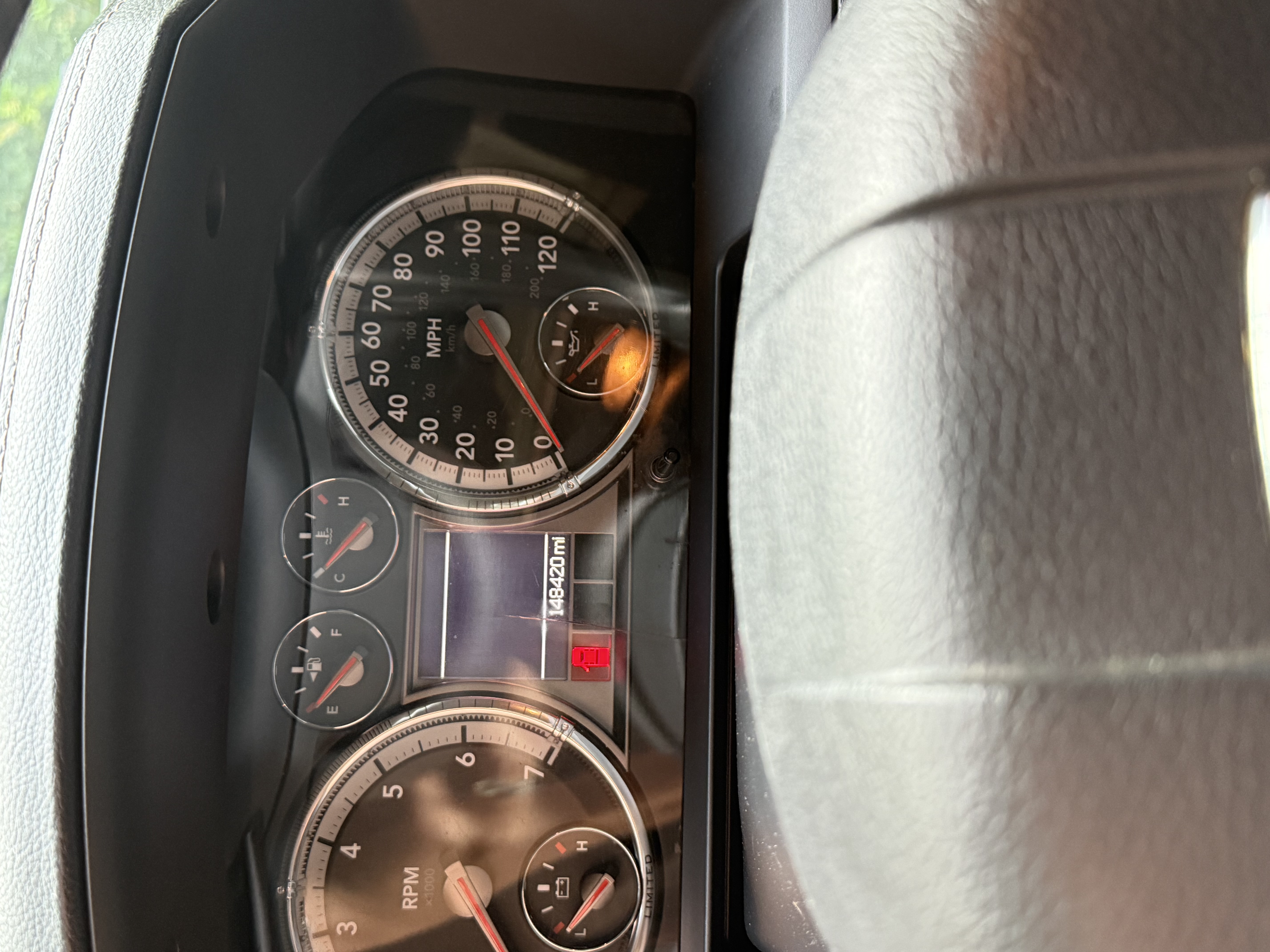 Used 2012 RAM 1500 Limited AWD/4WD image 6