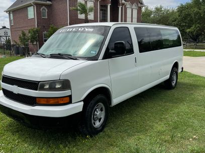 Used 2006 Chevrolet Express 3500 Extended Passenger w/ LT Preferred Equipment Group