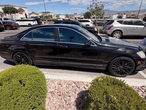 Used 2010 Mercedes-Benz S 550 image 4