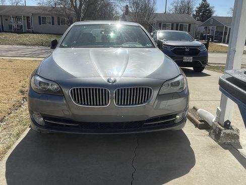 Used 2011 BMW 550i 550i Sedan 4D image 10