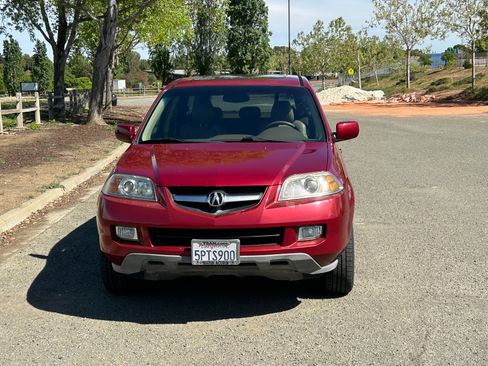 Used 2005 Acura MDX image 2