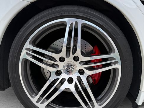 Used 2007 Porsche 911 Turbo image 11
