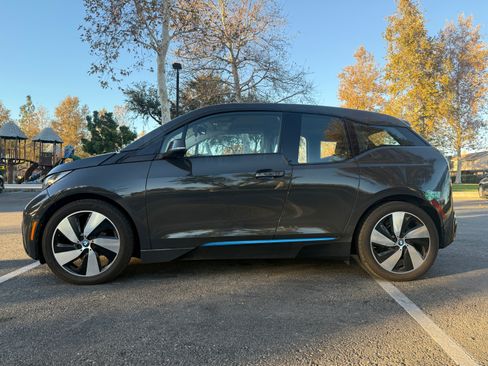 Used 2014 BMW i3 w/ Range Extender image 6